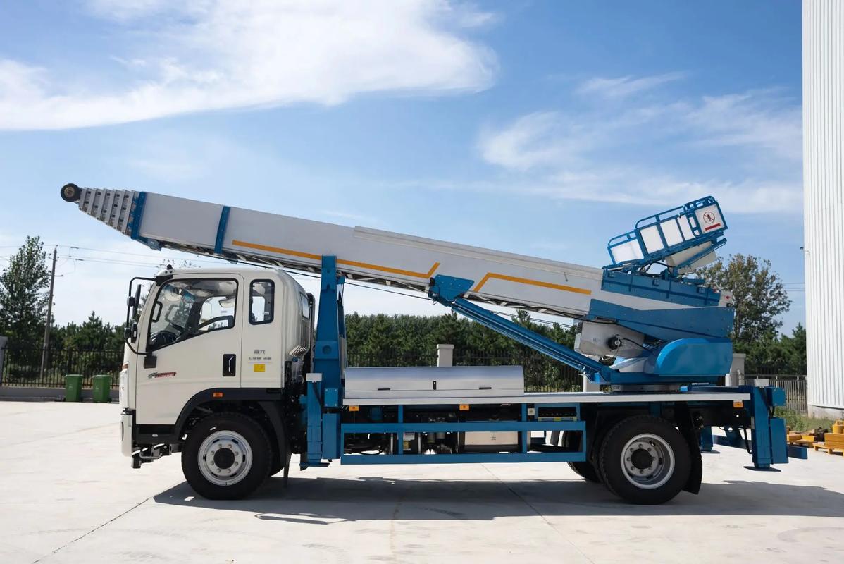 涉县云梯上料车租赁费用