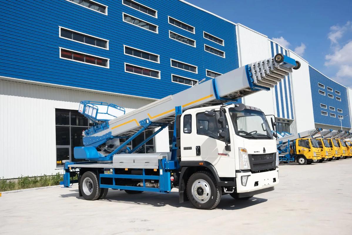 涉县出租云梯车高空作业车 建筑垃圾搬运